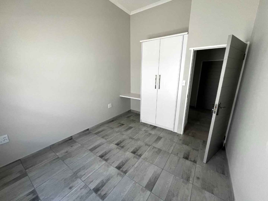 3 Bedroom Property for Sale in Britannia Bay Western Cape